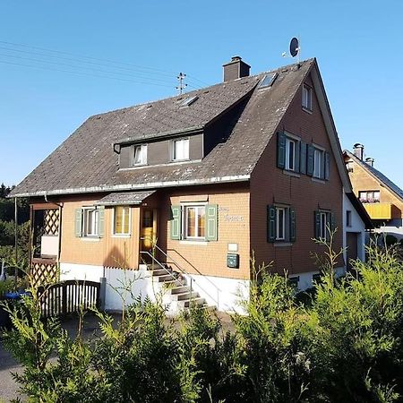 Idyllische Kleine Ferienwohnung Im Schwarzwald Friedenweiler Экстерьер фото